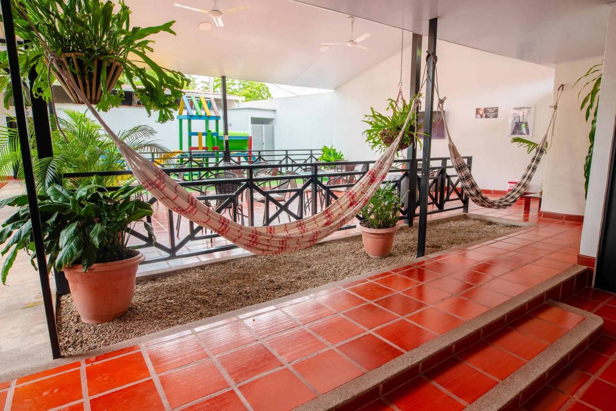Hotel Villa Paraiso Villavieja Eksteriør billede