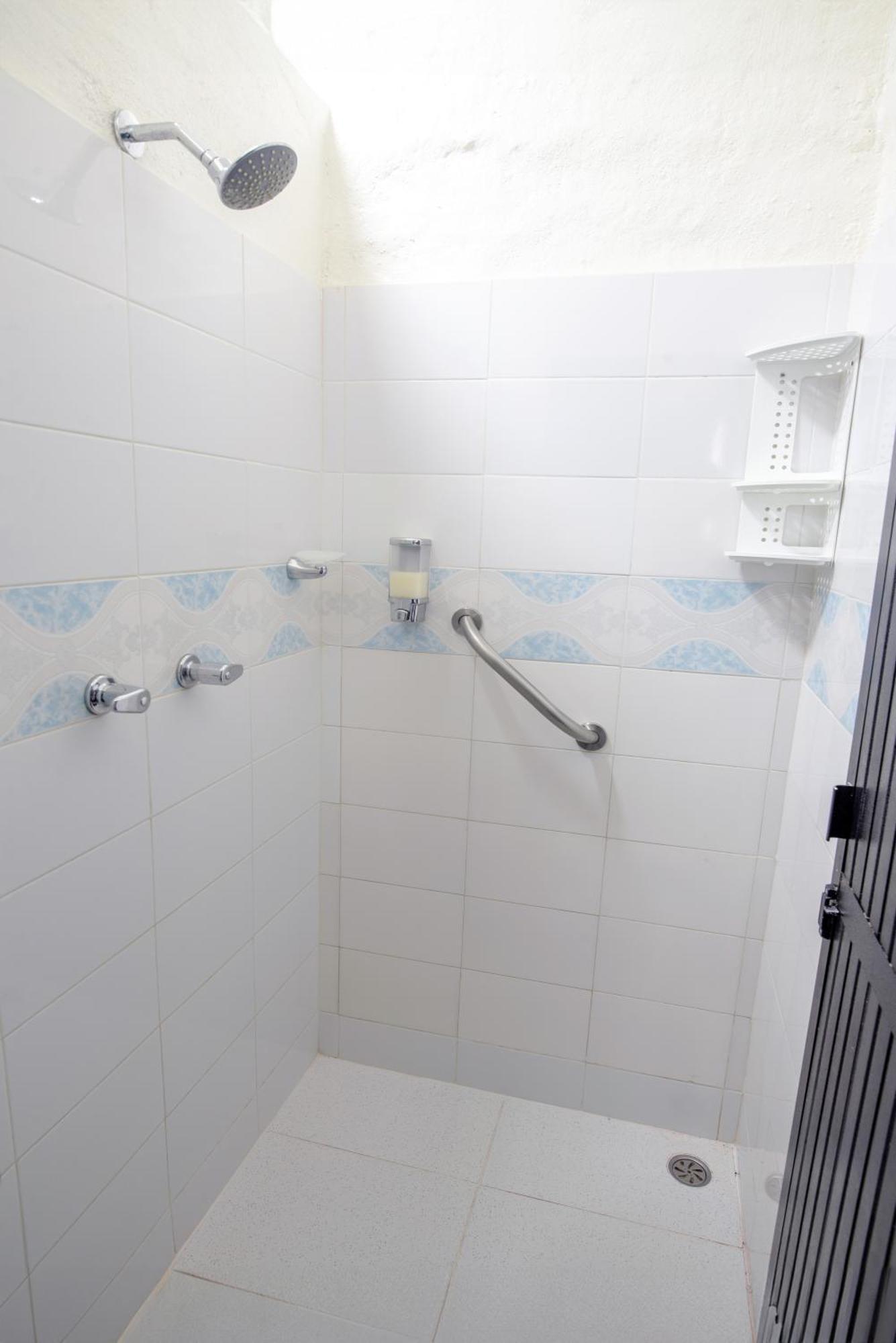 Hotel Villa Paraiso Villavieja Eksteriør billede